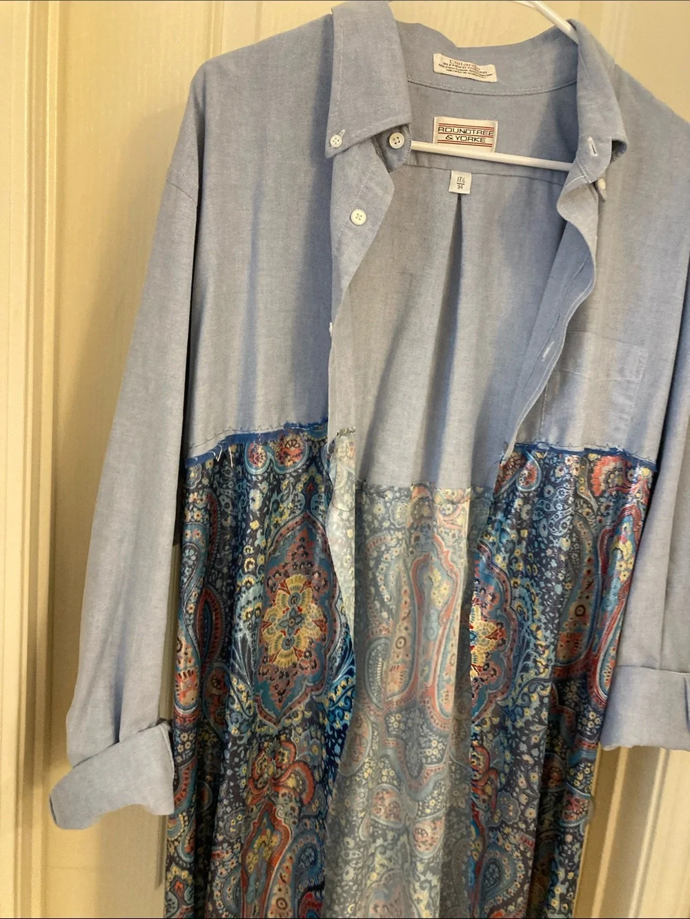 Light Blue Shirt Duster with Blue Paisley Panel - Picture 7 of 13